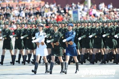 中學(xué)生建國70周年閱兵觀后感